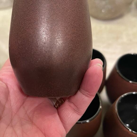 Cara Espana pottery pitcher and cups matte brown - Picture 11 of 12